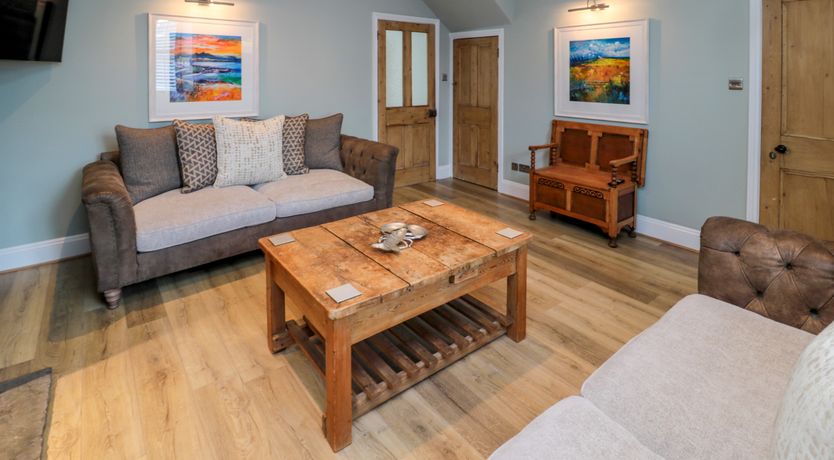 Photo of Potter’s Cottage