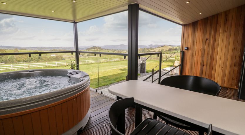 Photo of Enia (Lodge 2)