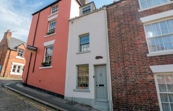 Cobble Cottage Holiday Home