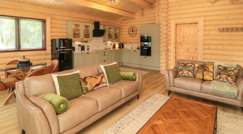 Photo of Carlton Lodge 1