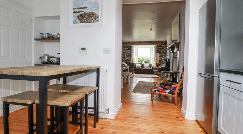 Photo of 2 Glyddins 1910