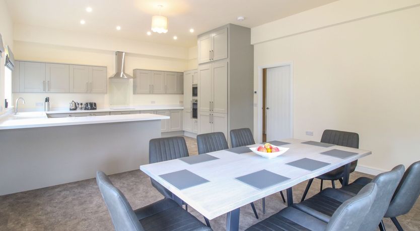 Photo of Ascot Cottage