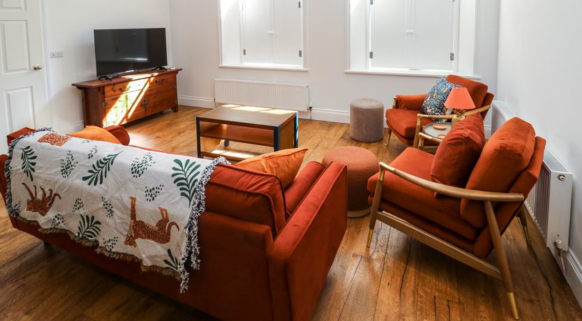 Photo of 2 Regent Mews