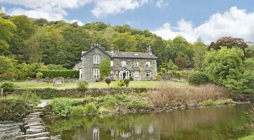 Photo of Riverbank At Stepping Stones