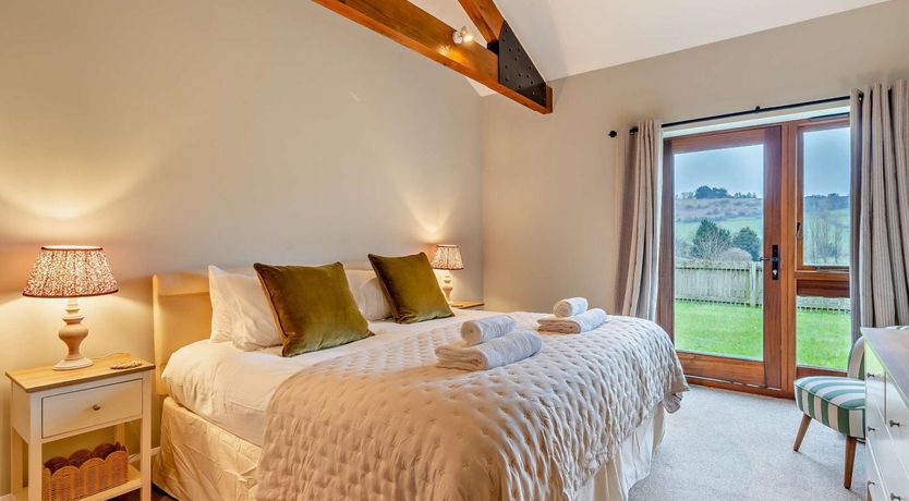 Photo of 3 Bed in Sherborne