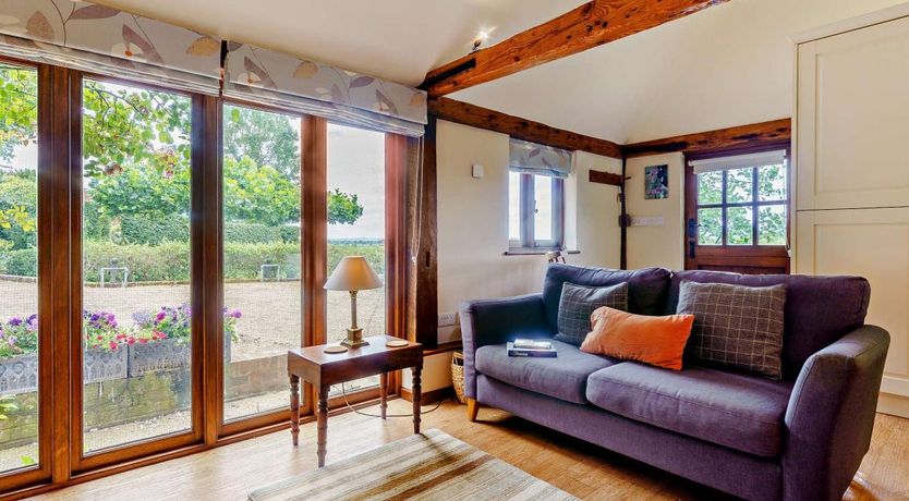 Photo of 1 Bed in Ashburnham