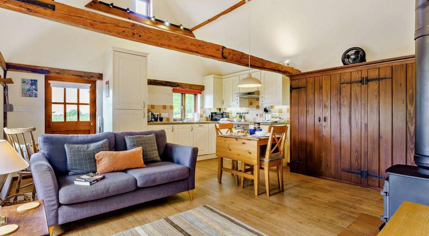 Photo of 1 Bed in Ashburnham