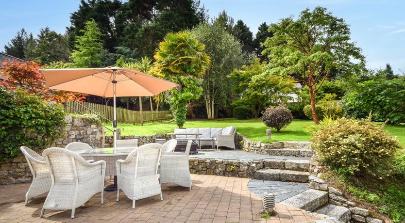 Photo of 3 Bed in Perranarworthal