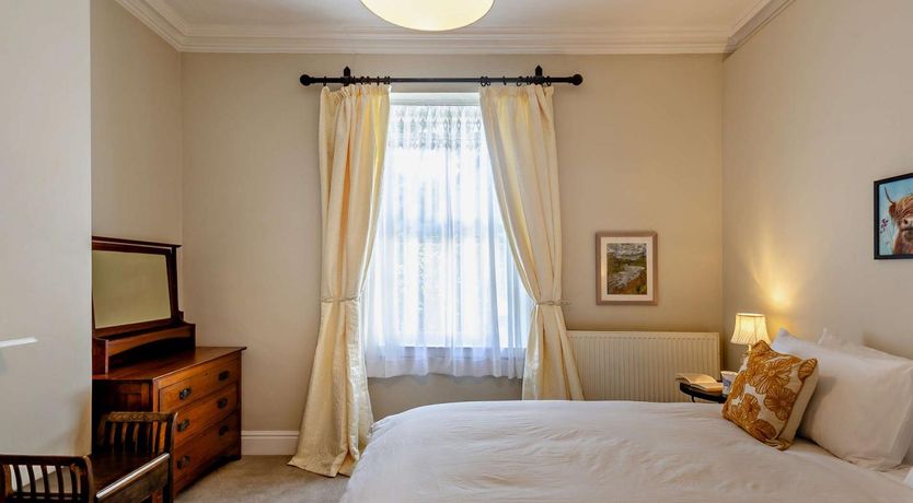 Photo of 1 Bed in Penmaenmawr