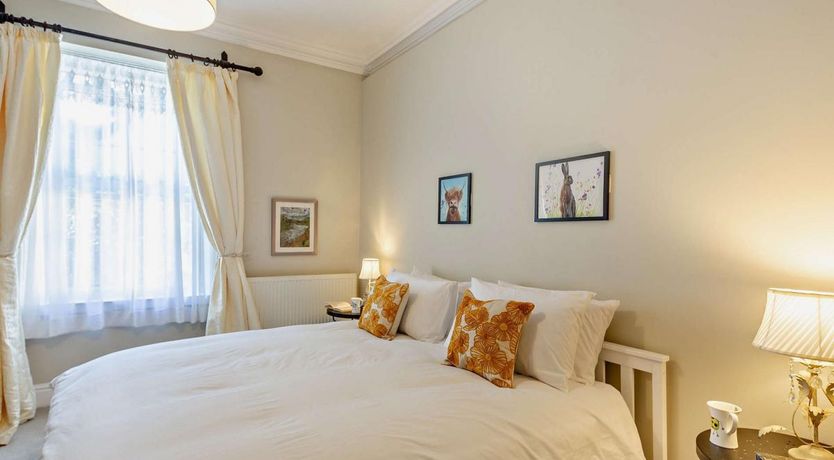 Photo of 1 Bed in Penmaenmawr