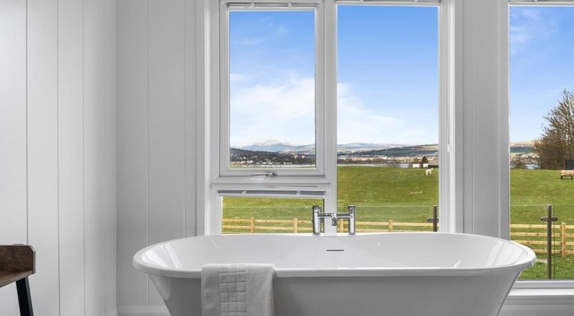 Photo of 1 Bed in Langbank