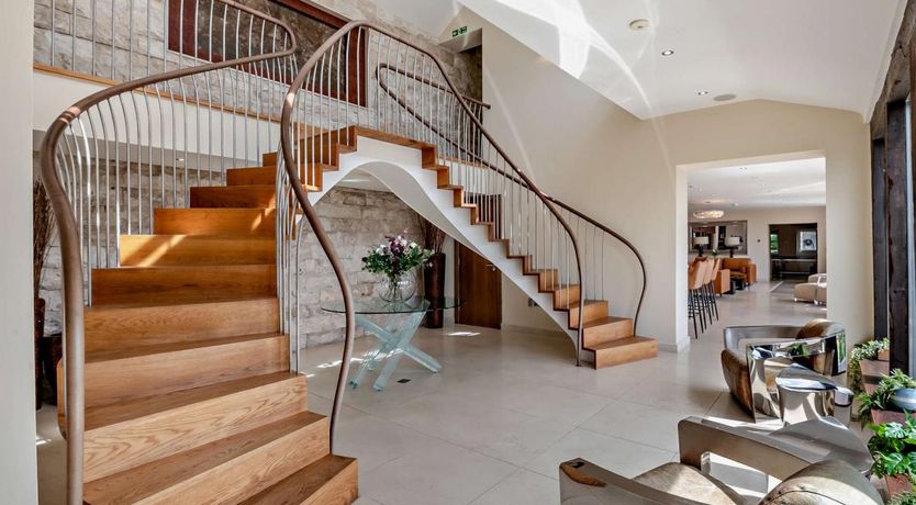 Photo of 5 Bed in Norwood