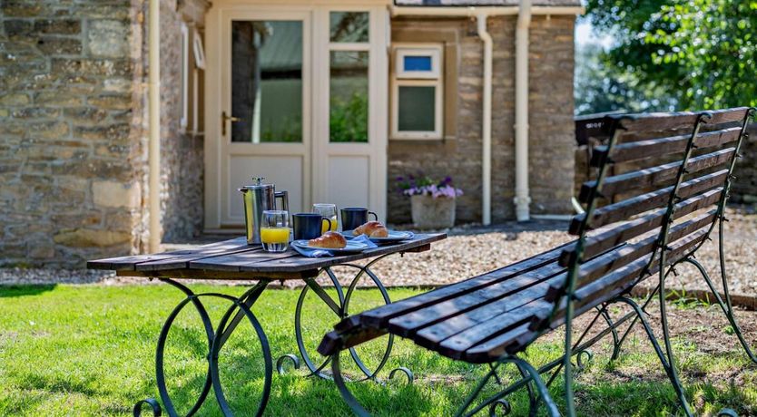 Photo of 1 Bed in Malmesbury