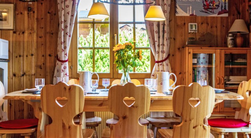 Photo of Mirabeau 6 Holiday Home 2