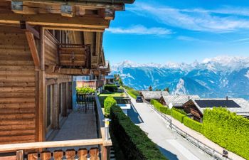 Chalet Aurore Holiday Home