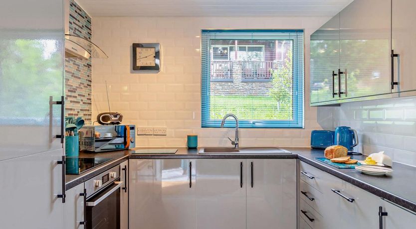 Photo of 2 Bed in Woolsery