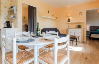Fleur Marine Apartment 35 Holiday Home