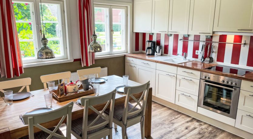 Photo of Laerchenshus