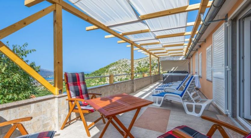 Photo of Panoramic View