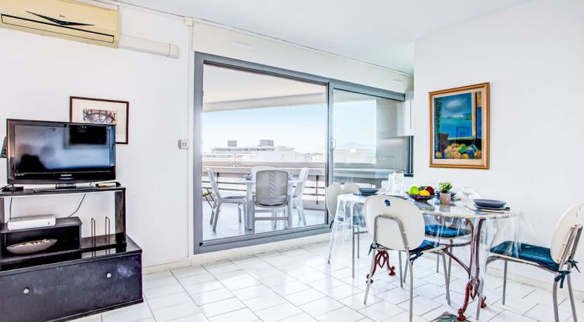 Photo of Les Terrasses du Levant Apartment 24