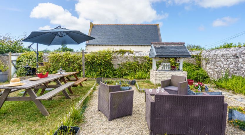 Photo of la maison du bonheur