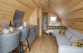 Dysynni Pod Holiday Home