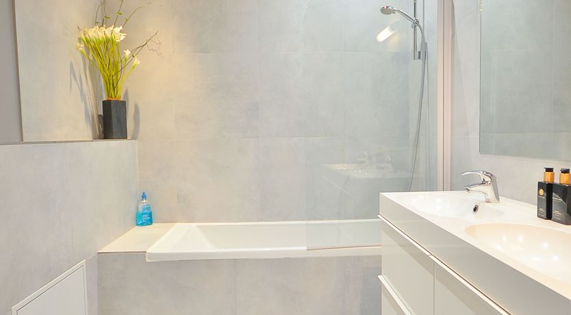 Photo of Marais Mood