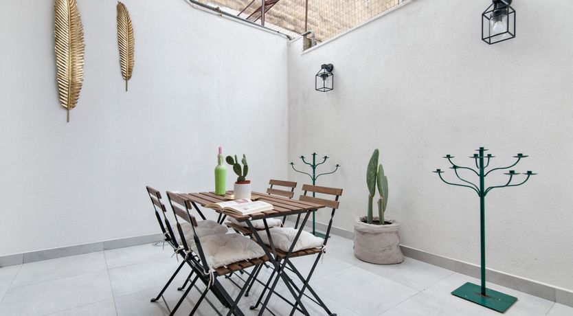 Photo of Leccese Cream