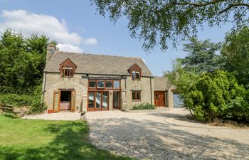 The Paddock Holiday Home