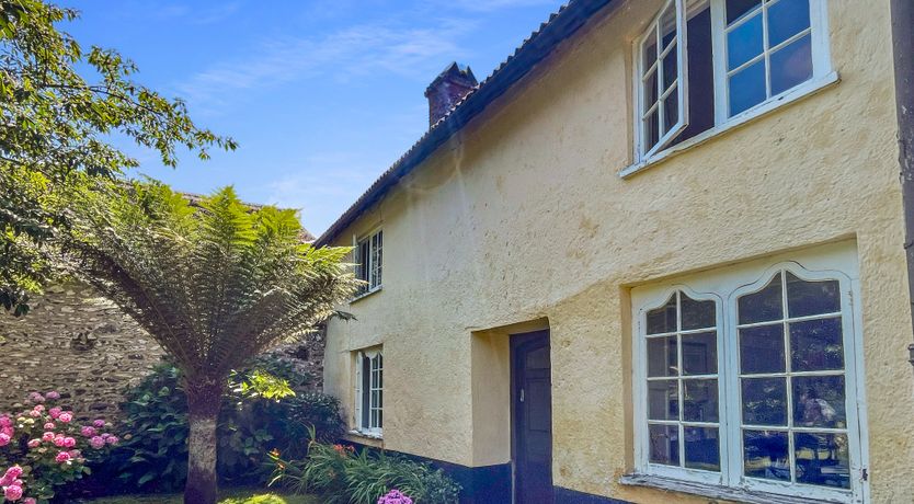 Photo of West Lynch Farm, Allerford