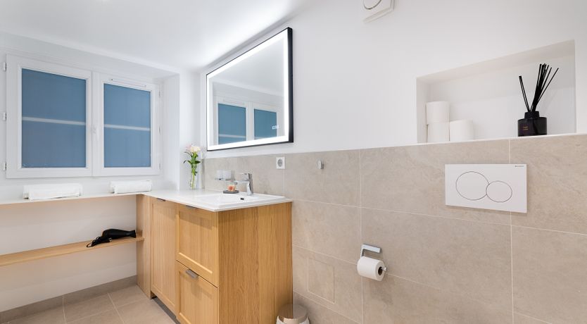 Photo of Marais Musings