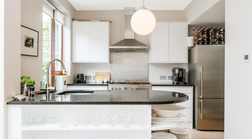 Photo of London Essence