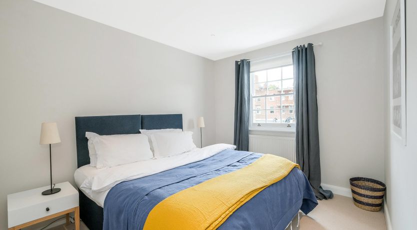 Photo of London Essence