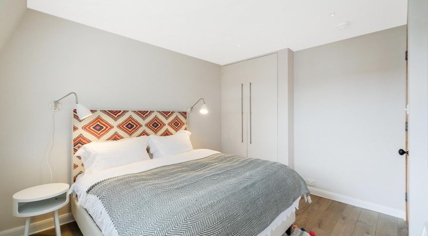 Photo of London Essence