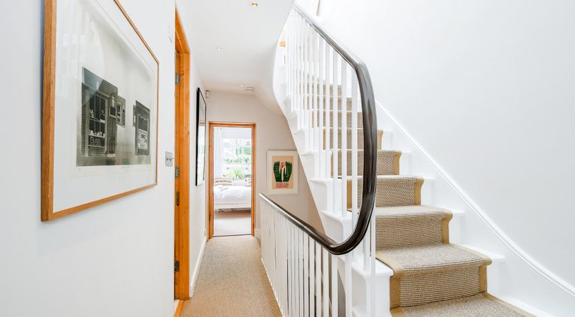 Photo of London Essence