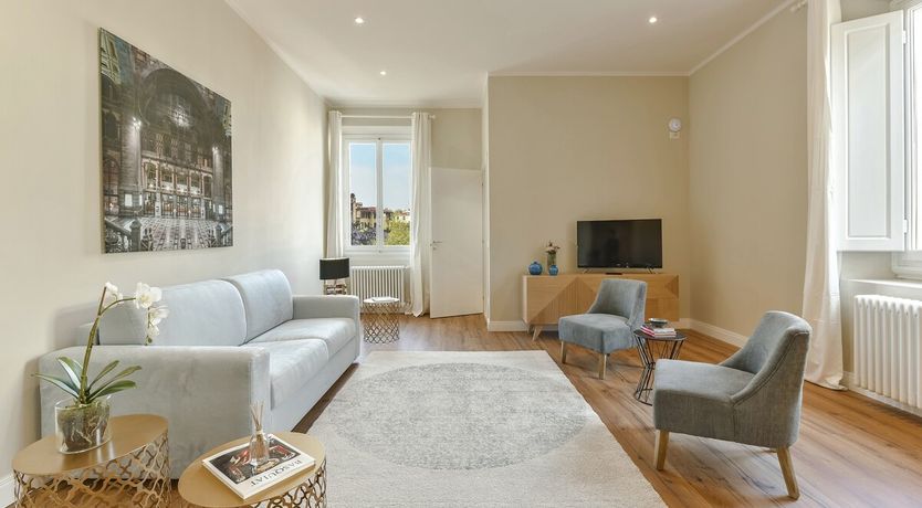 Photo of Florentine Flush