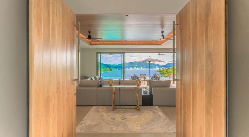 Photo of Cradled in Paradise