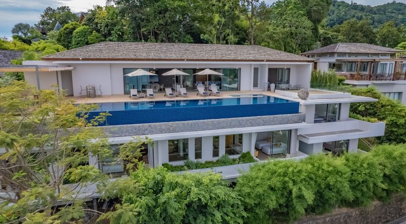 Photo of Cradled in Paradise