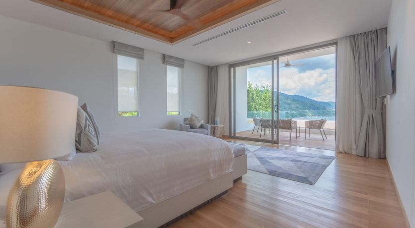 Photo of Cradled in Paradise