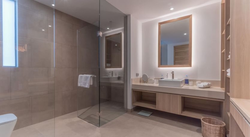 Photo of Cradled in Paradise