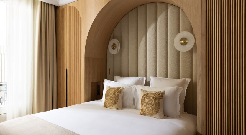 Photo of Parisian Splendor