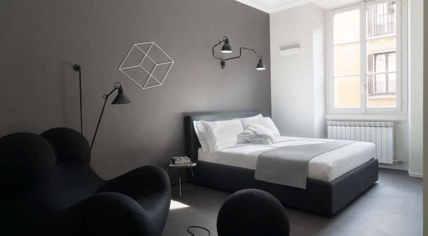 Photo of Chrome & Silver