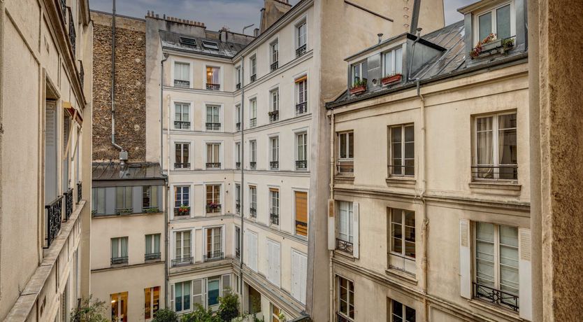 Photo of Paris Rainbow