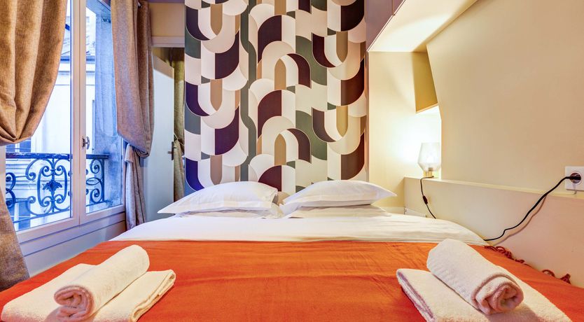 Photo of Paris Rainbow