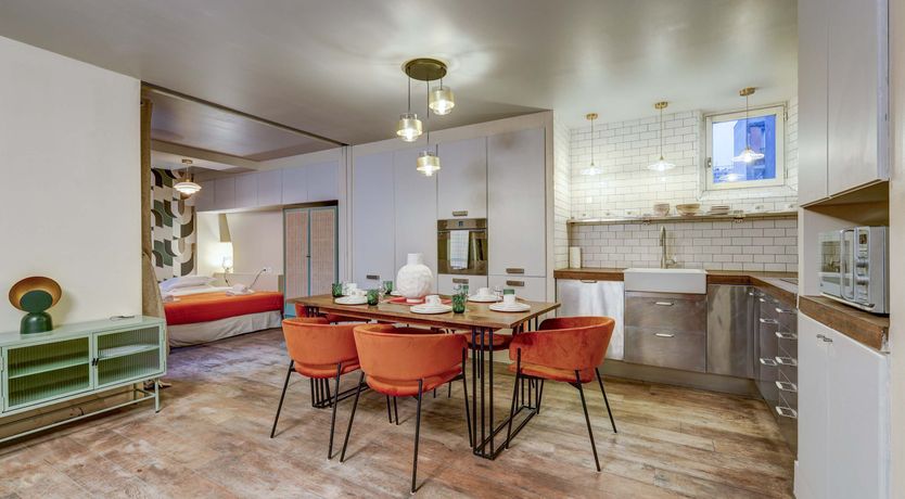 Photo of Paris Rainbow