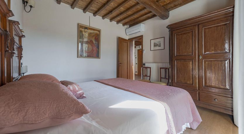 Photo of Eternal Etruscan