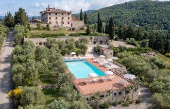 Hillside Harvest Holiday Home