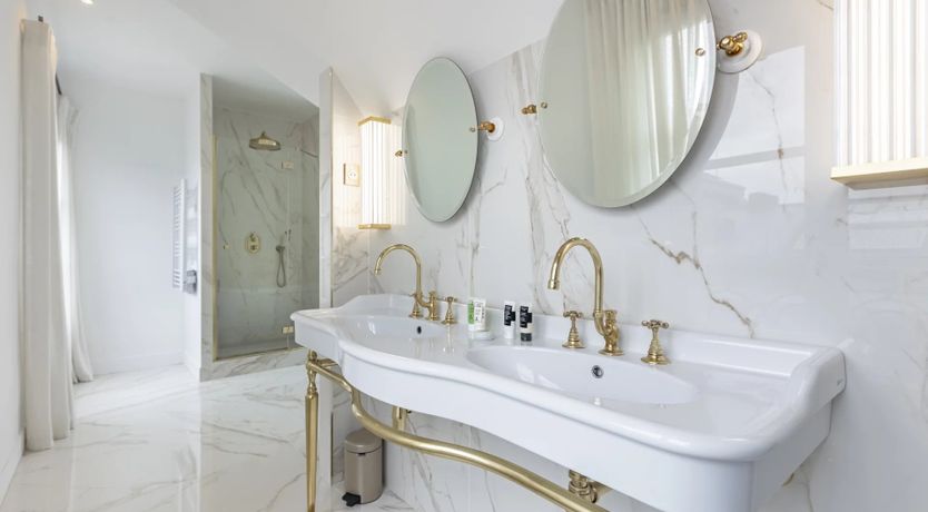 Photo of A Picture of Paris