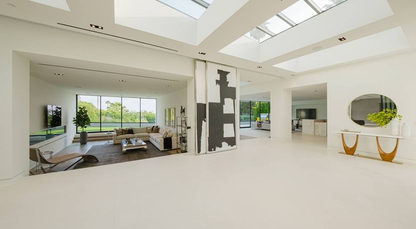 Photo of Sunshine Sublime