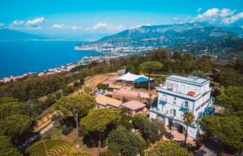 The Golden Coast Holiday Home